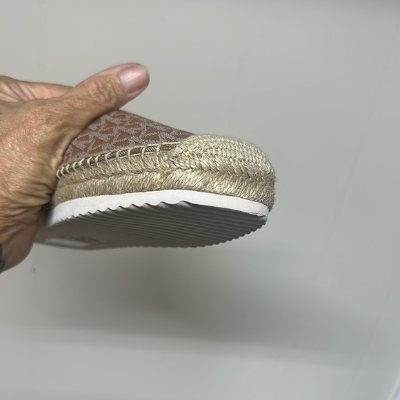 NWOT Michael Kors Lenny Signature Logo Jacquard Slip-On Espadrilles Size 9 - Picture 7 of 12
